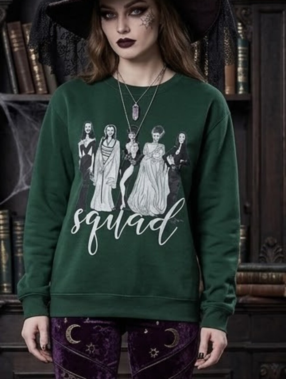 Women's Dark Green 'Squad' Graphic Crewneck Sweatshirt